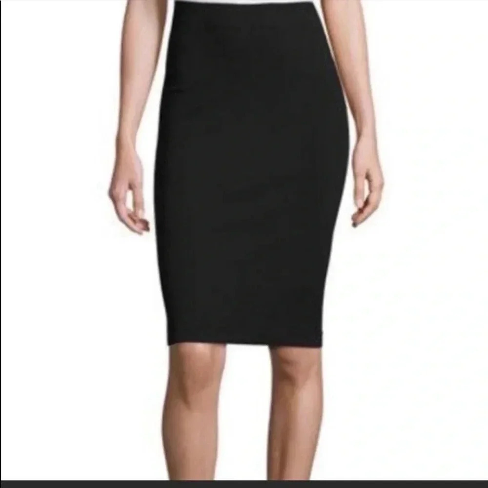 Diane Von Furstenburg wool blend pencil skirt